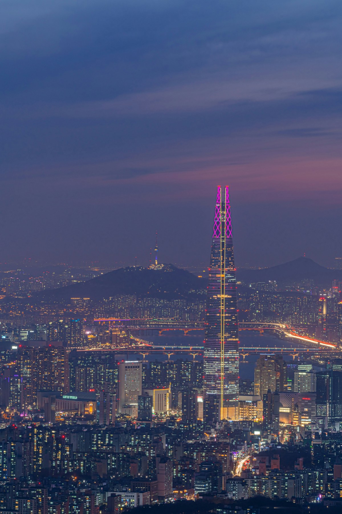 Uitzicht over Seoul, Zuid-Korea, waar Mechanis deels vanuit werkt
